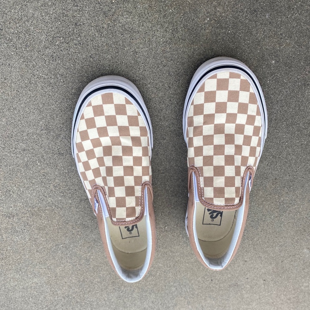 Tan 🏁 checkered Vans!